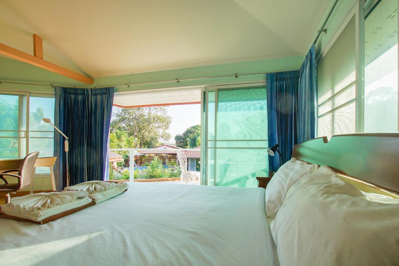 Tina'S Living Paradise - Guesthouses With Private Pool Ban Phe Exterior foto
