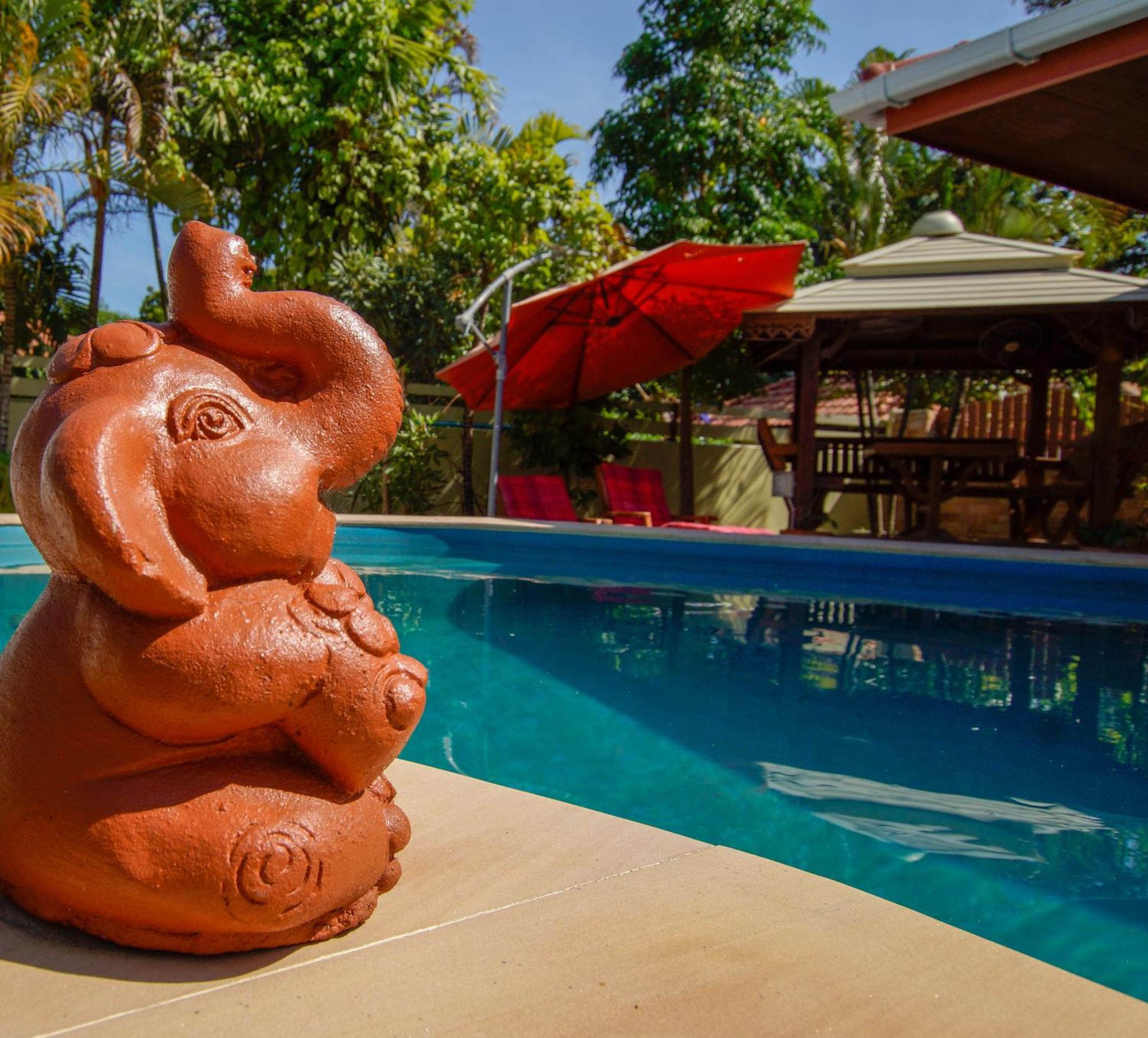 Tina'S Living Paradise - Guesthouses With Private Pool Ban Phe Exterior foto